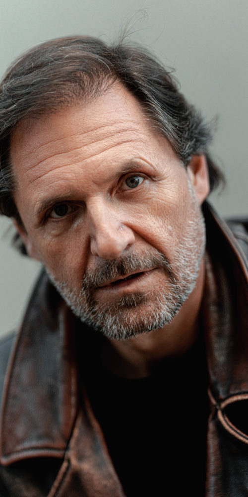 Portrait / Foto: Luis Zeno Kuhn