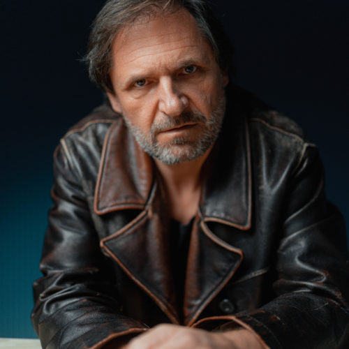 Portrait / Foto: Luis Zeno Kuhn