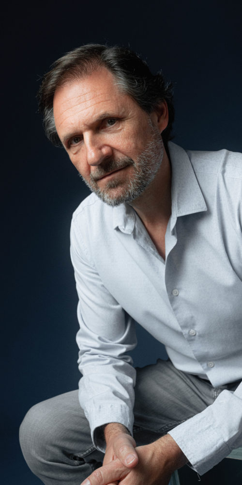 Portrait / Foto: Luis Zeno Kuhn
